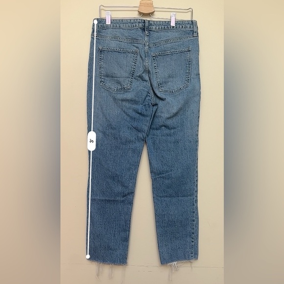GAP Denim Universal Slim Boyfriend Jeans Women’s Size 8/29R Raw Hem - Picture 6 of 8